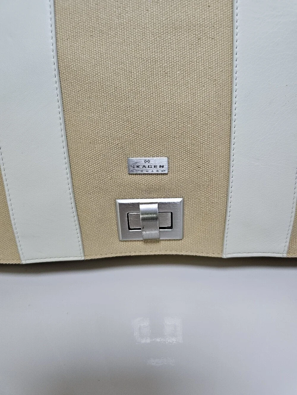 Skagen Beige Canvas & White Leather Messenger Bag – Classic & Versatile!